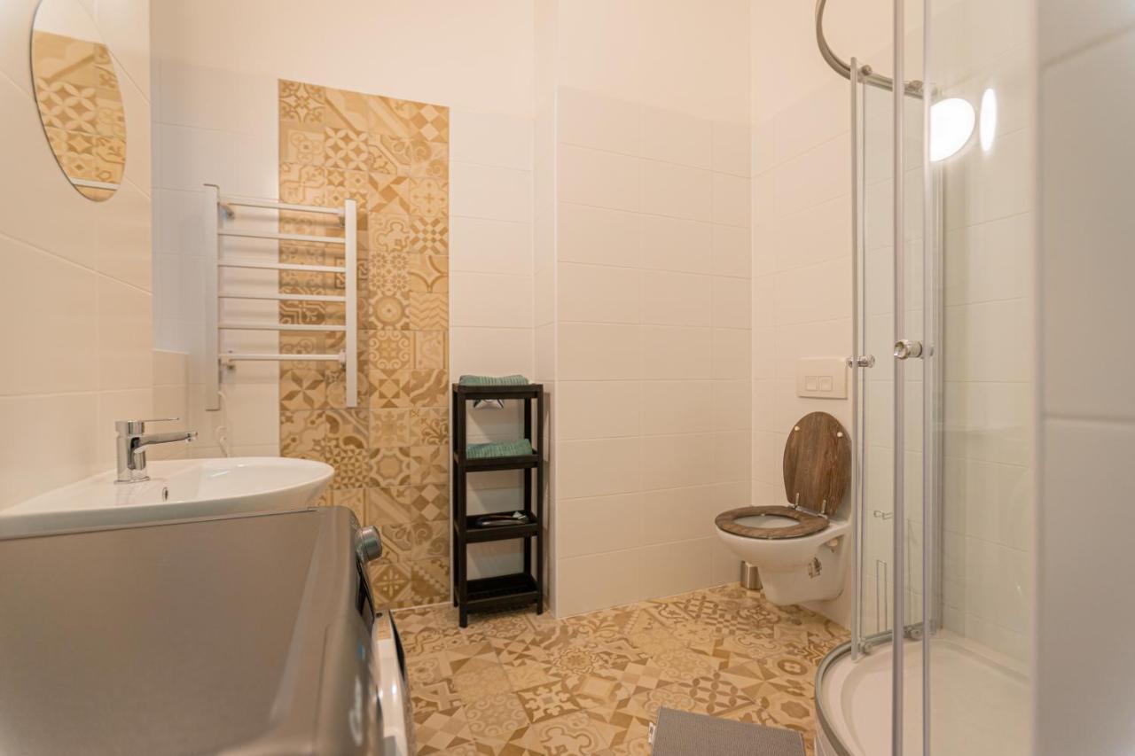 Downtown Studio Flat In Budapest, Mona Exterior foto